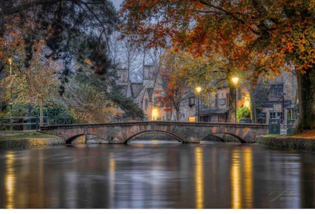 Villa Beautiful Cotswold Couples Retreat Bourton-on-the-Water Esterno foto