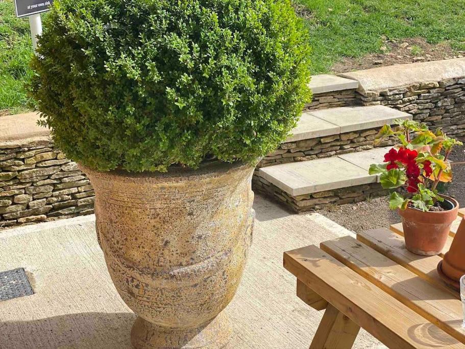 Villa Beautiful Cotswold Couples Retreat Bourton-on-the-Water Esterno foto